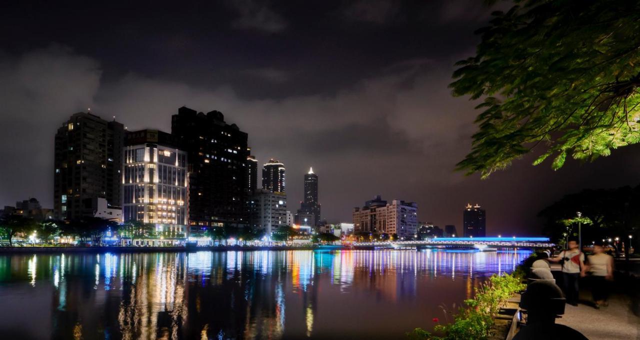 Harbour 10 Hotel 高雄市 エクステリア 写真